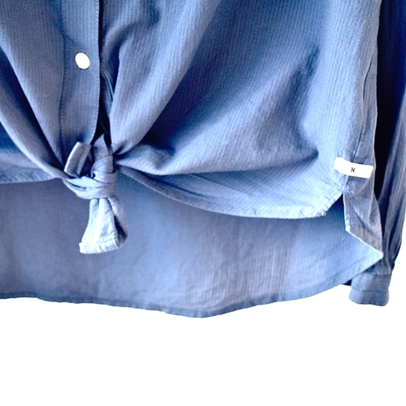 HURLEY Women’s 100% Cotton Blue Button Down Casual Long Sleeve Shirt Medium - Picture 4 of 6